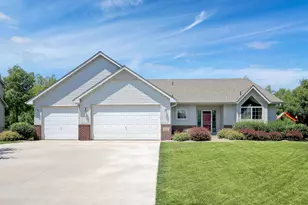 10386 Kali Ave NE, Albertville, MN 55301 - Photo 1