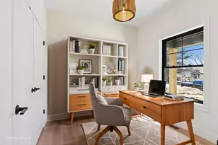 987 Island Lake Ave, Shoreview, MN 55126 - Photo 10