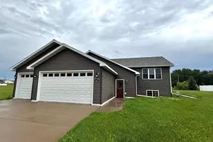 1125 Village Ln, Detroit Lakes, MN 56501 - Photo 1
