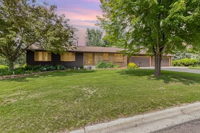 141 Coventry Rd, Le Sueur, MN 56058 - Photo 1