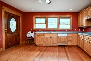 S3093 Baertsch Valley Rd, Fountain City, WI 54629 - Photo 6