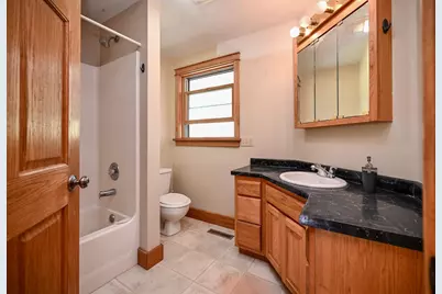 S3093 Baertsch Valley Road, Fountain City, WI 54629 - Photo 12