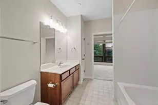 500 E Grant St, Minneapolis, MN 55404 - Photo 18