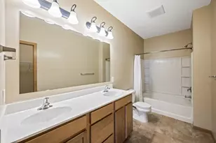 651 Ravencroft Rd, Waconia, MN 55387 - Photo 18