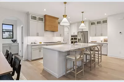 6200 Harkness Alcove S, Cottage Grove, MN 55016 - Photo 2