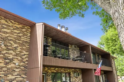 2636 18th Street S #8, Fargo,  58103 - Photo 2