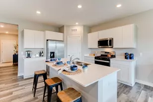 1719 Marsh Vw Ter, Shakopee, MN 55379 - Photo 2