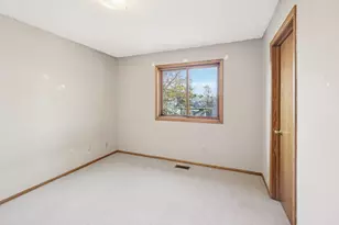 4824 89th Crescent N, Brooklyn Park, MN 55443 - Photo 12