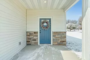 2924 Lavender Pkwy, Faribault, MN 55021 - Photo 4