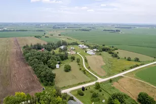 13331 40th St SE, Eyota, MN 55934 - Photo 2