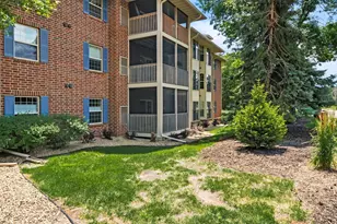 1350 Douglas Dr N, Golden Valley, MN 55422 - Photo 4