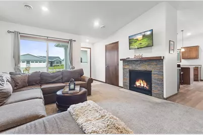 888 Tallgrass Court, Wanamingo, MN 55983 - Photo 2