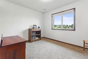 888 Tallgrass Ct, Wanamingo, MN 55983 - Photo 14