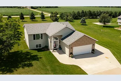 16895 739th Street, Hayfield, MN 55940 - Photo 1