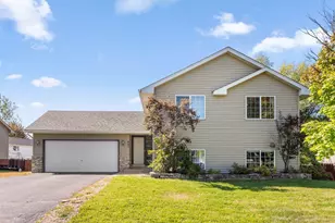 427 8th Ave SW, Lonsdale, MN 55046 - Photo 1