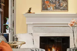 2109 James Ave S, Minneapolis, MN 55405 - Photo 10