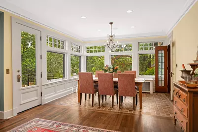 2109 James Avenue S, Minneapolis, MN 55405 - Photo 16