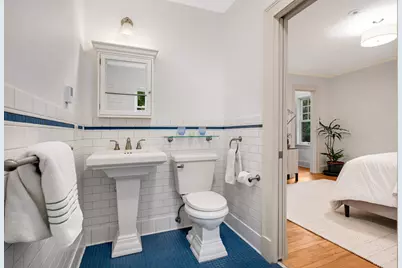 2109 James Avenue S, Minneapolis, MN 55405 - Photo 38