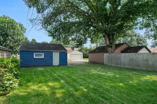 4914 Oliver Ave N, Minneapolis, MN 55430 - Photo 32