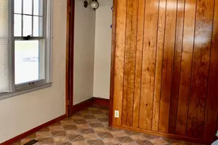 216 6th St W, Thief River Falls, MN 56701 - Photo 6