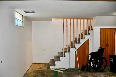 216 6th Street W, Thief River Falls, MN 56701 - Photo 36