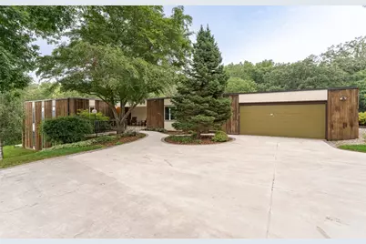 2040 Merrihills Drive SW, Rochester, MN 55902 - Photo 1