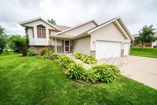 730 9th St SW, Pine Island, MN 55963 - Photo 1