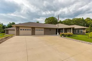 15212 667th St, Wabasha, MN 55981 - Photo 1