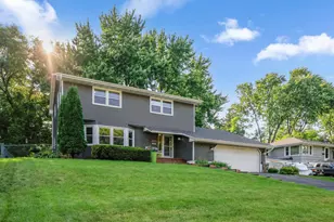 2917 Edgewood Ave N, Crystal, MN 55427 - Photo 1