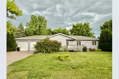 1002 6th Avenue N, Wheaton, MN 56296 - Photo 1