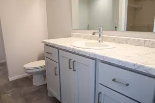 4801 Decorah Way S, Fargo, ND 58104 - Photo 10