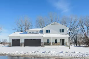 904 13th Ave N, Sartell, MN 56377 - Photo 2