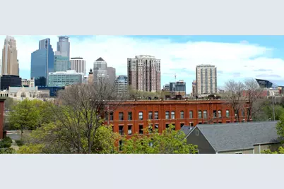 1812 Clinton Avenue #303, Minneapolis, MN 55404 - Photo 12