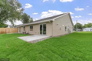 2333 17th Ave E, North Saint Paul, MN 55109 - Photo 28