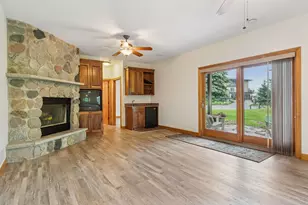 560 Lakeside Bay Dr S, Bayport, MN 55003 - Photo 22