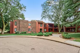 8019 Xerxes Ave S, Bloomington, MN 55431 - Photo 1