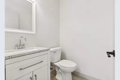 295 Marie Avenue E, West Saint Paul, MN 55118 - Photo 10