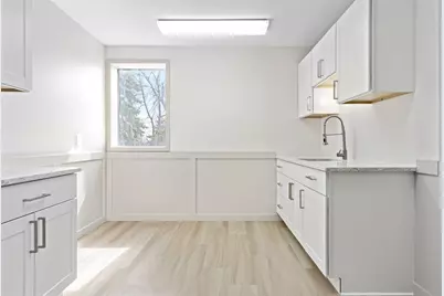 295 Marie Avenue E, West Saint Paul, MN 55118 - Photo 8