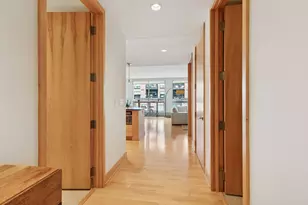 222 2nd St SE, Minneapolis, MN 55414 - Photo 10