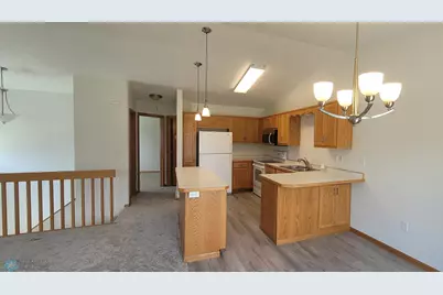 3334 10th Street S, Moorhead, MN 56560 - Photo 8