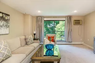 10501 Cedar Lake Rd, Minnetonka, MN 55305 - Photo 16