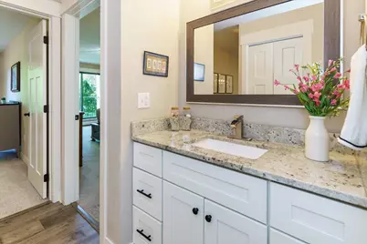 10501 Cedar Lake Road #404, Minnetonka, MN 55305 - Photo 24