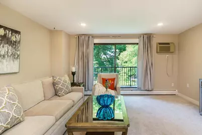 10501 Cedar Lake Road #404, Minnetonka, MN 55305 - Photo 14