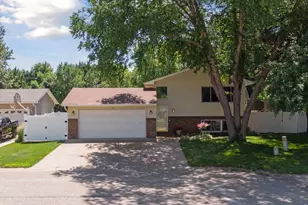 2396 Carlsbad Plaza, Woodbury, MN 55125 - Photo 1