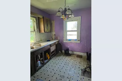 1637 Miller Street, Worthington, MN 56187 - Photo 2