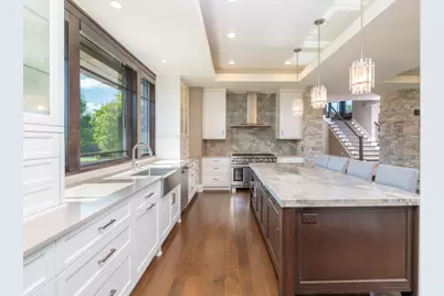 3776 Woodland Cove Parkway, Excelsior, MN 55331 - Photo 12