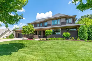 3776 Woodland Cove Pkwy, Excelsior, MN 55331 - Photo 2