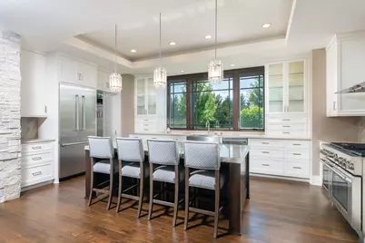 3776 Woodland Cove Parkway, Excelsior, MN 55331 - Photo 10