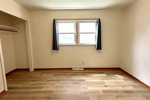 1332 Logan Ave N, Minneapolis, MN 55411 - Photo 12