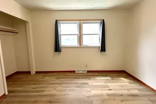 1332 Logan Ave N, Minneapolis, MN 55411 - Photo 12